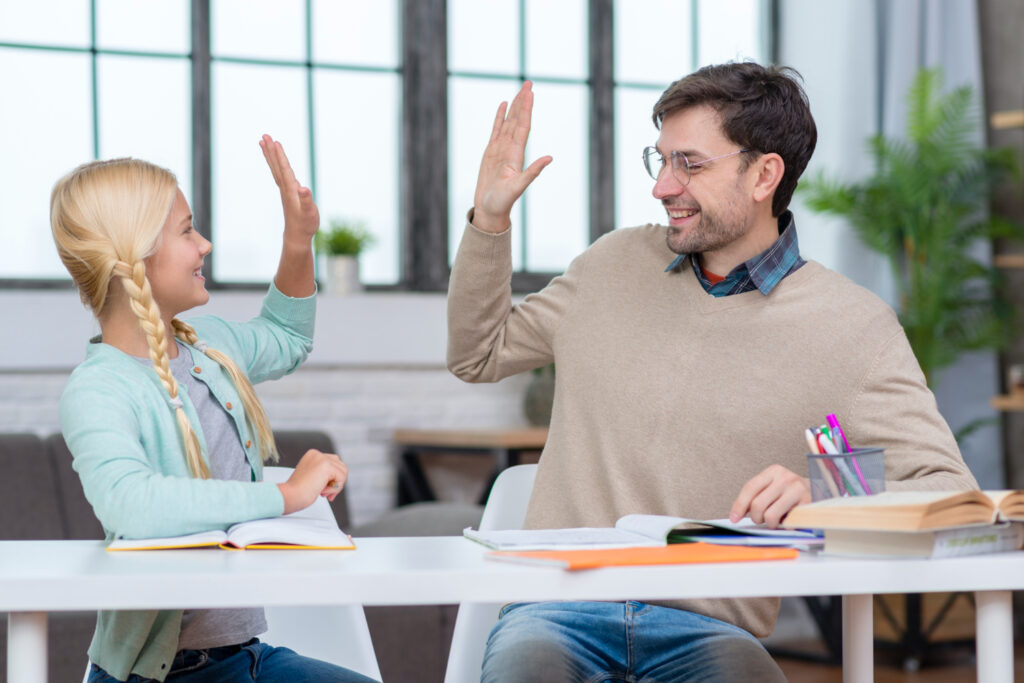 10 Claves de Comunicación No Verbal para Mejorar la Enseñanza